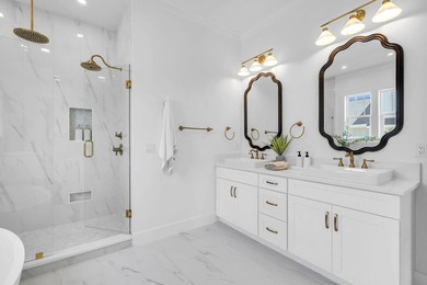 PRICE IMPROVEMENT! Exquisitely designed, 4 Bed, 3 1/2 half bath - photo 30