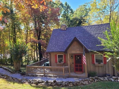 Lake Cumberland Home For Sale in Burnside Kentucky