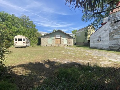 Located at 152 President Street and 148 President Street, this - photo 8