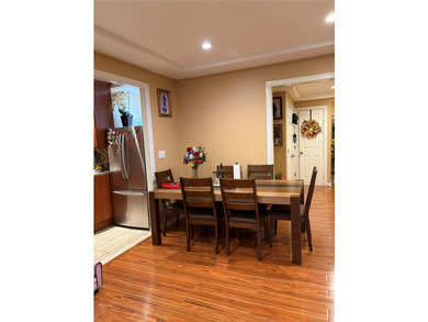Discover the beauty and spaciousness of this stunning 2-bedroom - photo 3