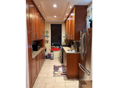 Discover the beauty and spaciousness of this stunning 2-bedroom - photo 4