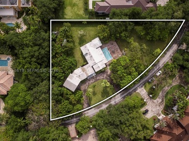 Nestled in one of the most picturesque pockets of Pinecrest - photo 4