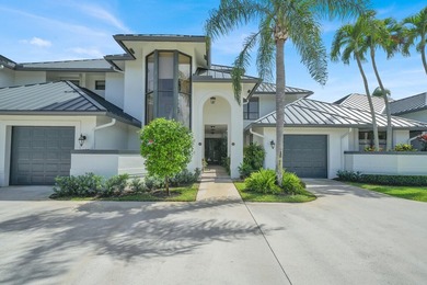 A rare opportunity to experience Private Golf Course Living with - photo 2