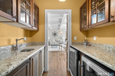 Beautifully rebuilt in 2006, this custom turn-key retreat offers - photo 18