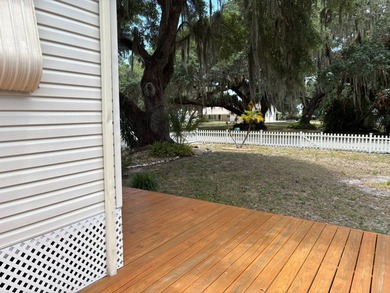 Don't miss out on this beautifully remodeled 2-bedroom, 1.5-bath - photo 18