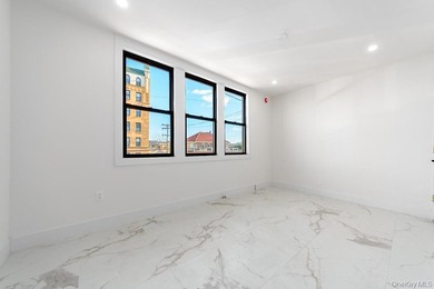 Rarely does a trophy mixed-use asset of this caliber surface in - photo 4