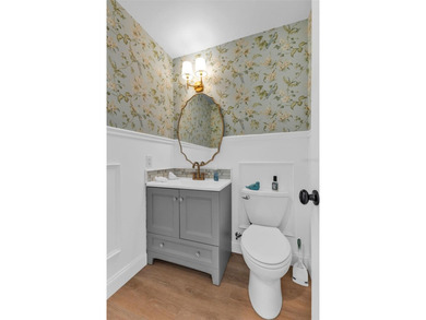 SOLD FURNISHED AND TURNKEY, ALLOWING FOR A SEAMLESS MOVE IN - photo 30