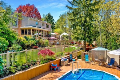 Welcome to Tuscany in Kings Park, an exceptional and rare - photo 40