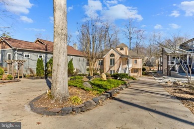 ***$100K PRICE IMPROVEMENT*** Welcome to Your Dream Lakeside - photo 3