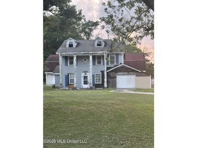 Investor Special - Fixer Upper Opportunity in Prime Gulfport - photo 1