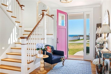 Custom crafted oceanside estate perfectly sited on a tranquil - photo 8