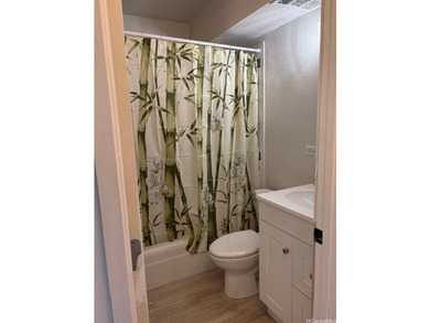 1+1 Condo. Nice waikiki location. Corner Unit. Fee Simple. 1 - photo 3