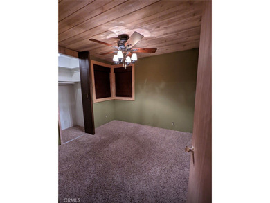 Cozy Rustic Cabin Retreat in Sugarloaf - Your Big Bear Getaway! - photo 8