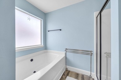Charming Beach House Just 1/2 Mile from the Beach! Steps Away - photo 30