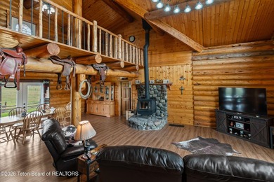 Stunning 2,532 sq ft log home on 90 working acres in the heart - photo 31
