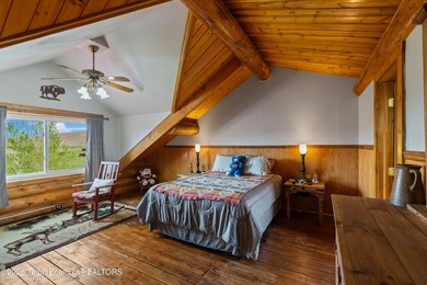 Stunning 2,532 sq ft log home on 90 working acres in the heart - photo 41