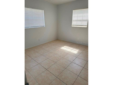 Super Affordable Rare Find: This is the only 2 full bedroom and - photo 5