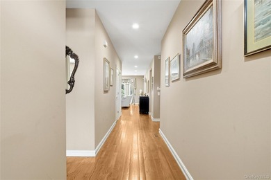 Luxury, privacy and low-maintenance living come together in this - photo 2