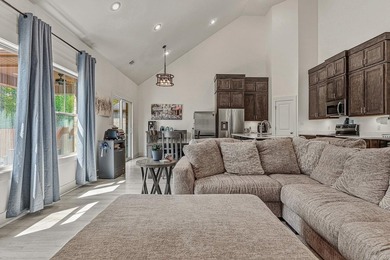 Rare 5 bedroom, 3 bath home in the desirable Villas at Sage - photo 6