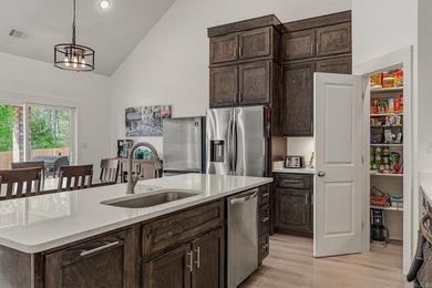 Rare 5 bedroom, 3 bath home in the desirable Villas at Sage - photo 9