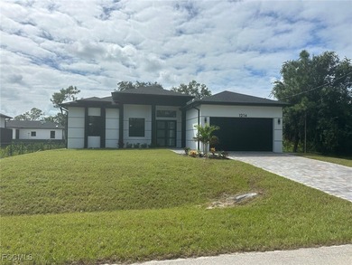 Lehigh Acres Area Home For Sale in Lehigh Acres Florida