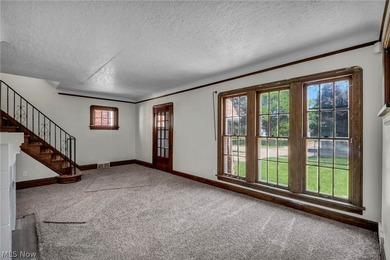 Don't miss this beautifully maintained Colonial-style home in - photo 7