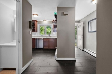 This inviting end-unit townhouse, part of the 12-unit Barclay - photo 8