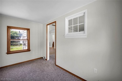 Don't miss this beautifully maintained Colonial-style home in - photo 10