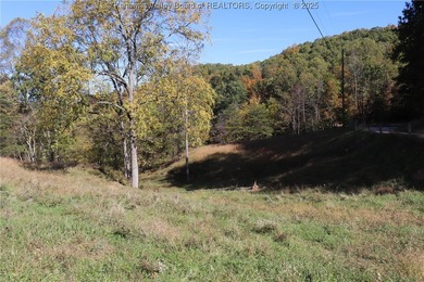 Discover the blend of privacy, potential, and convenience with - photo 11