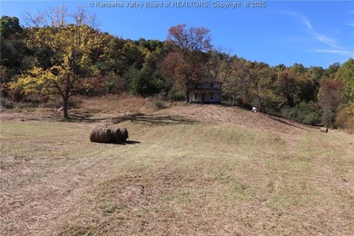 Discover the blend of privacy, potential, and convenience with - photo 15