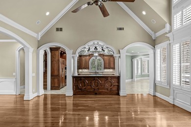 EXQUISITE CASTLE-LIKE ESTATE WITH SUNNING GOLF COURSE VIEWS ! - photo 15