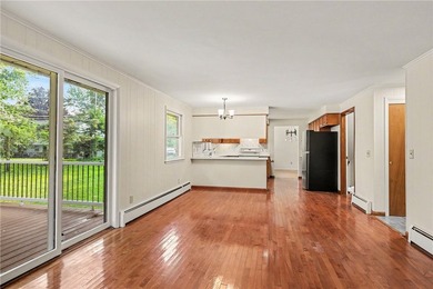 With fresh cosmetic updates throughout, 25 Gayla Dr reflects the - photo 17