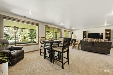 Under $1M for premier golf course frontage in McCall, this is - photo 17