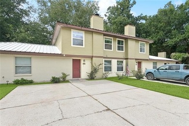 Lake Pontchartrain Condo For Sale in Mandeville Louisiana