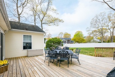 Welcome home to this immaculate and move in ready ranch home in - photo 24