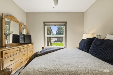 Under $1M for premier golf course frontage in McCall, this is - photo 25