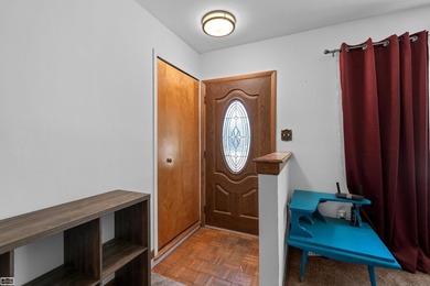 Welcome home to this beautifully maintained 3-bedroom, 2 full - photo 6