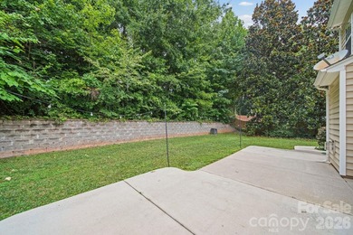 Welcome home to this beautifully maintained 4 bedroom, 2.5 - photo 29
