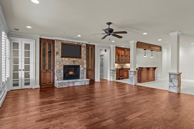 EXQUISITE CASTLE-LIKE ESTATE WITH SUNNING GOLF COURSE VIEWS ! - photo 42