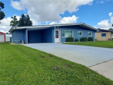 Lake Home For Sale in Fort Myers, Florida