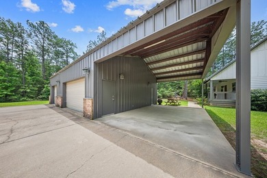 Welcome to your own private retreat in Rayburn Country! Nestled - photo 3