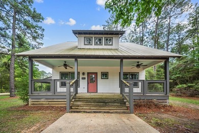 Welcome to your own private retreat in Rayburn Country! Nestled - photo 5