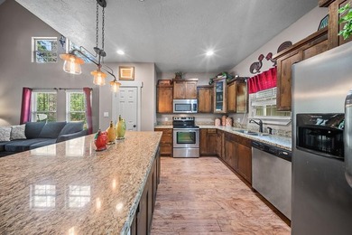Welcome to your own private retreat in Rayburn Country! Nestled - photo 10