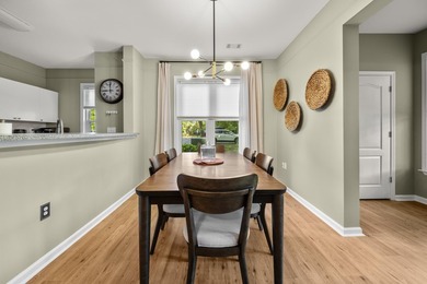 Beautiful 2 bed 2 bath first floor condo in conveniently located - photo 9