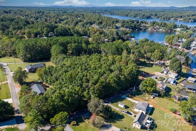 Lake Lot For Sale in Hickory, North Carolina