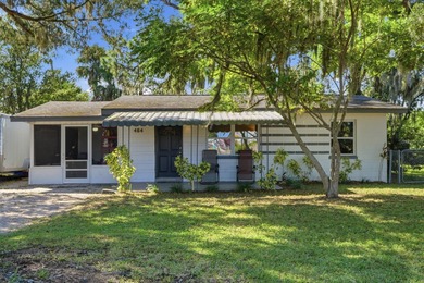 (private lake, pond, creek) Home For Sale in Edgewater Florida
