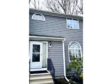 Townhouse style condo with full basement. Located at the end in - photo 1