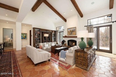 Offered for the first time, Porque No Ranch is a private - photo 2