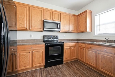 Welcome to 505 Hay Hill Ln, Unit 723-C, a beautifully positioned - photo 10