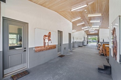 Tucked away in a quiet, secluded setting yet optimally - photo 15